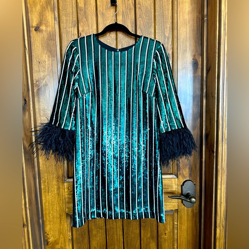 Badgley Mischka Emerald Multi Sequins Striped Sack Dress, Cocktail, Size 8. NW